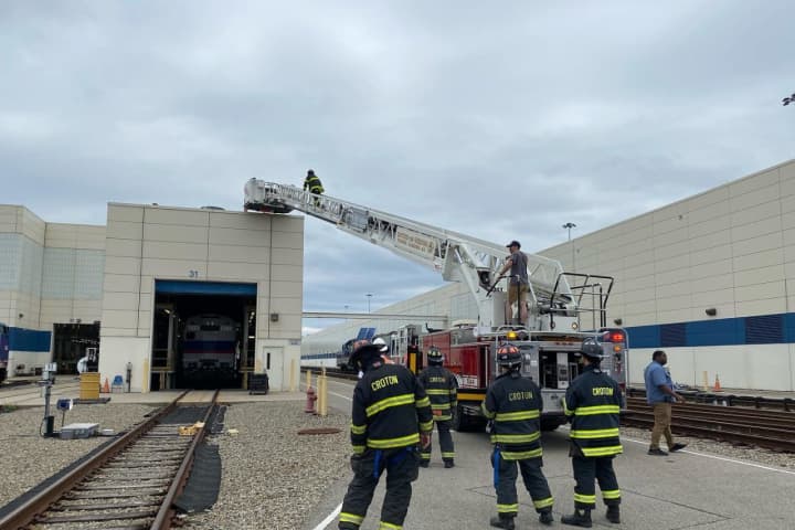 Injured Worker Rescued From Roof Of Metro-North Facility In Northern Westchester
