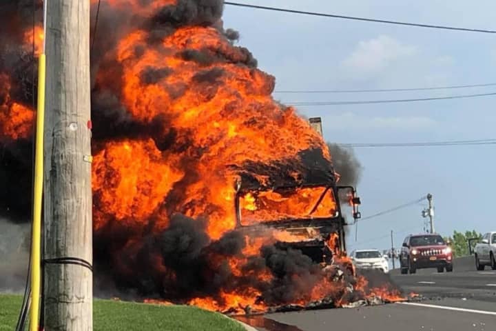 Tractor-Trailer Inferno Jams Northbound Route 17 In Ramsey