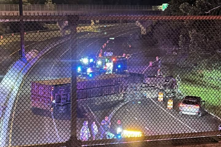 SERIOUSLY? Yet Another Tractor-Trailer Crash Jams Morning Rush Near NJ/NY Border