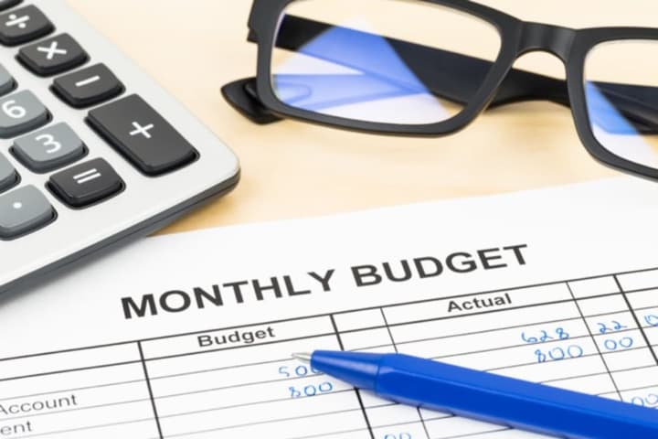 How To Create A Healthy Budget For You And Your Family