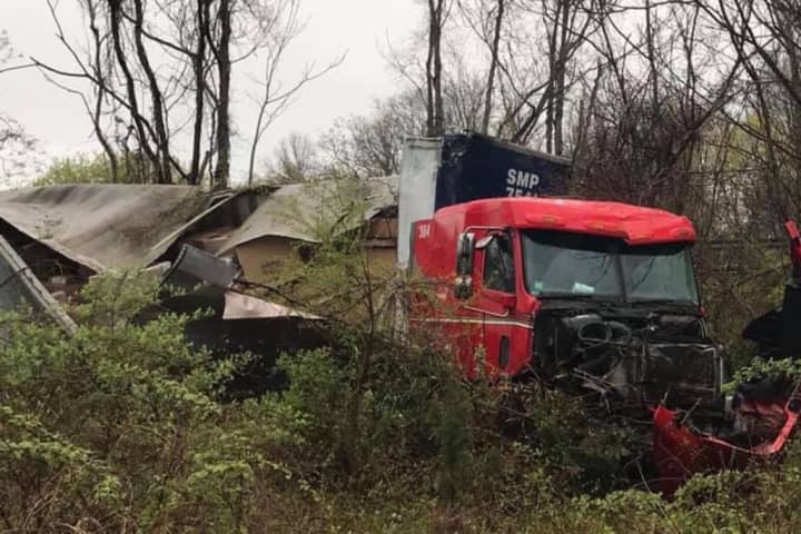Tractor-Trailer Driver Escapes Injury In I-95 Rollover Crash