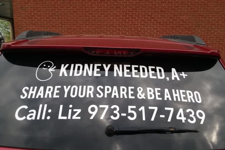 Newark Woman Takes Her Quest For A Kidney To The Streets