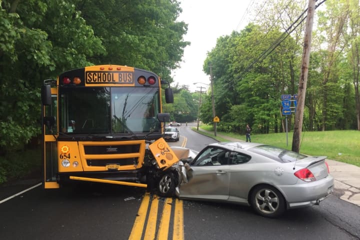 Monsey School Bus Crash Injures One, Closes Part Of Route 306