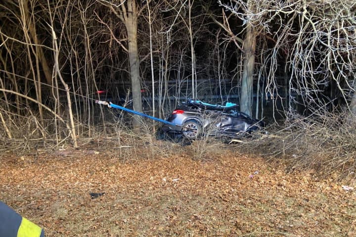 Two Trapped In I-684 Rollover Crash