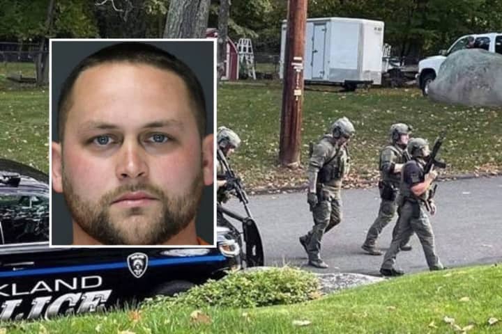 SWAT STANDOFF: Ex-Con's Horrifying Attack On Bergen GF With Sledgehammer, Knife Described
