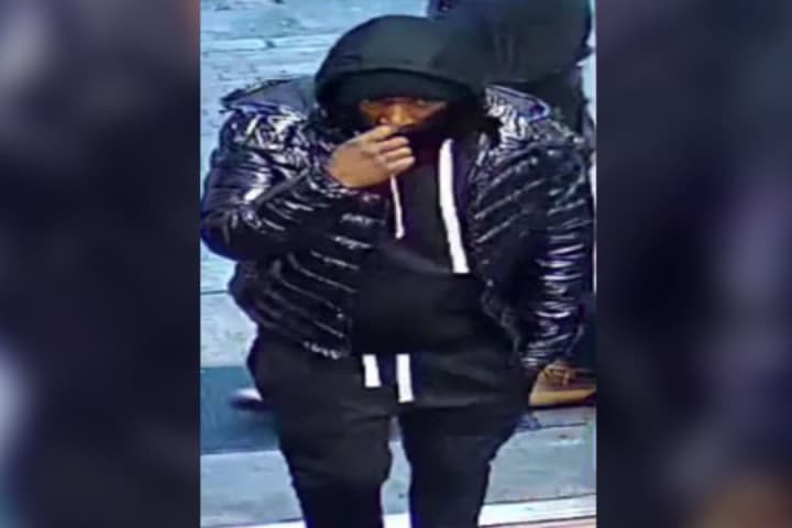 Suspect Robbed 8 Shops Within 1 Mile In Single Month, Philly Detectives Say