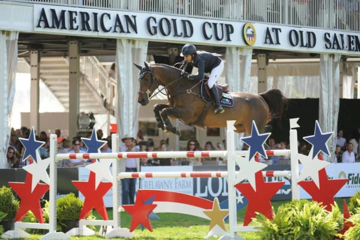 Gold Cup Show Jumping In North Salem Draws Large Audience