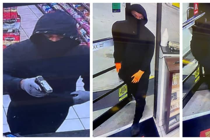 Know Them? Duo Wanted For Trumbull Armed Robbery