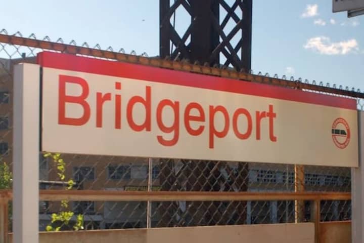 Person Falls On Tracks, Hit By Train At Bridgeport Train Station