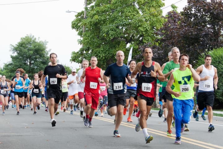 Racers Readying For 11th Annual CancerCare 5K in Fairfield