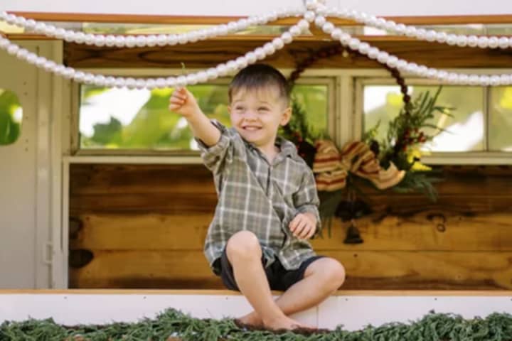 'Brave' Hawaiian 4-Year-Old Boy Asks Santa For Brain Surgery In Boston