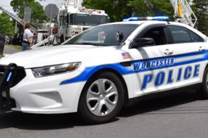DETAILS: 2 Killed In Overnight Worcester Car Crash: Police