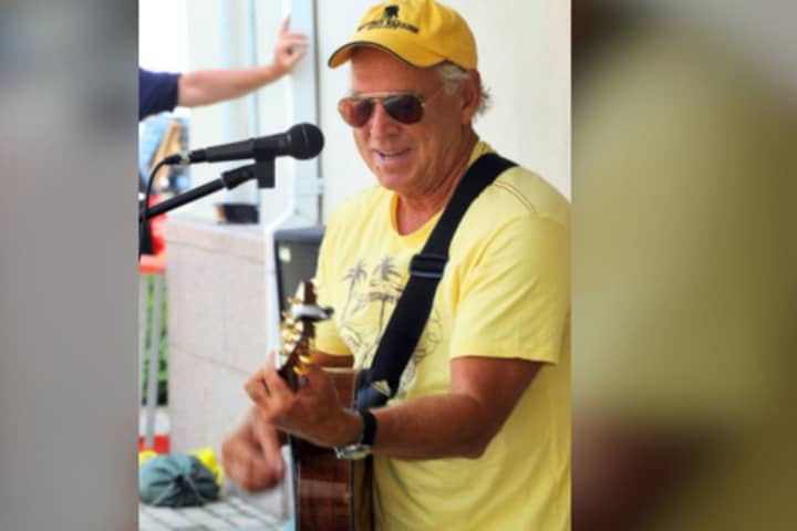Jimmy Buffett To Announce New Show Dates After Brief Hospital Stay In Mass
