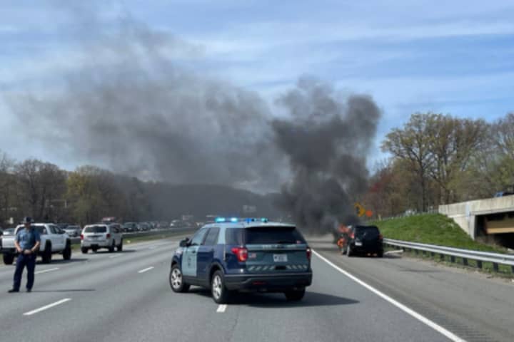 Burning Car Causes Delays on I-93 In Woburn: DEVELOPING