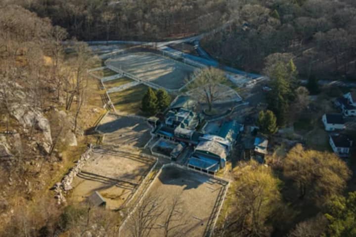 $4.5 Million CT Farm Comes Complete With 9 Horses Decades-Long History
