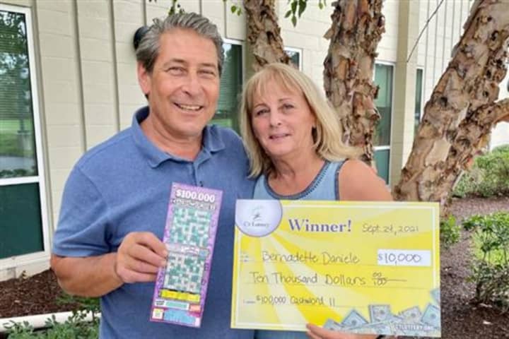 Branford Couple Celebrates Wedding Anniversary With $10K Lottery Prize