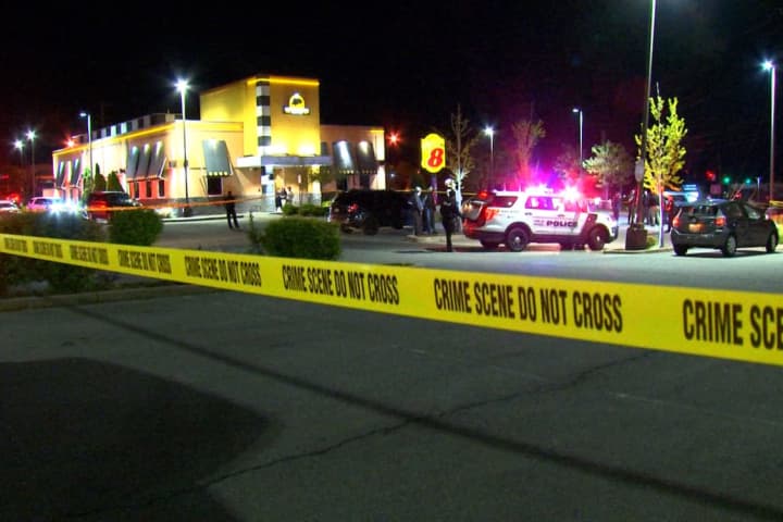 Two Reportedly Killed In Shooting Involving Off-Duty Cop At Restaurant In Hudson Valley