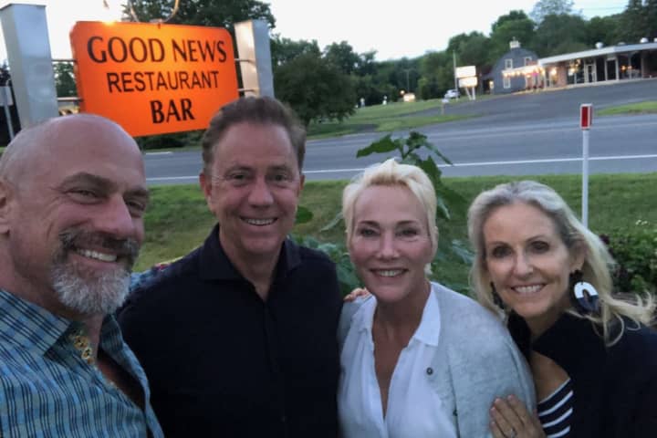 Lamont Enjoys 'Fun Meal' With 'Law & Order' Star