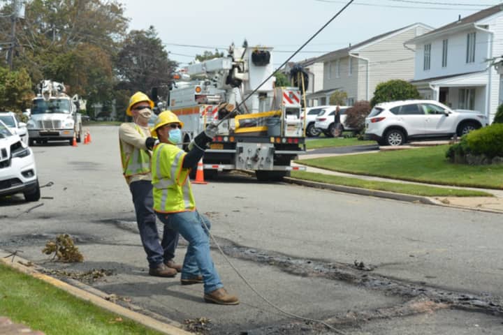 Long Island Outage Update: Estimated Restoration Times Extended Again; Outreach Centers Open