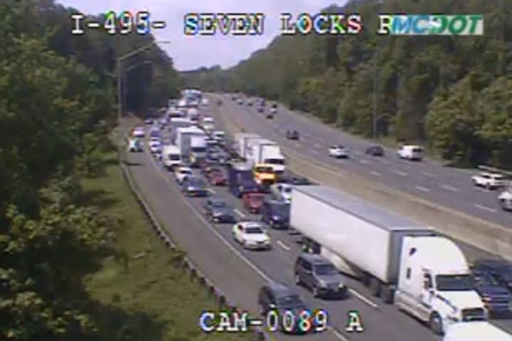 Three Injured In I-495 Beltway Crash In MD That Tied Up Traffic For Miles (DEVELOPING)