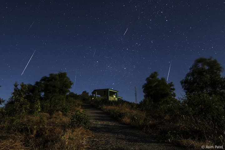Geminids Meteor Shower Peaks This Week: Here's When To Watch