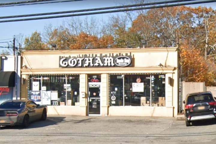 Four Long Island Store Employees Nabbed For Selling Vapes To Minors