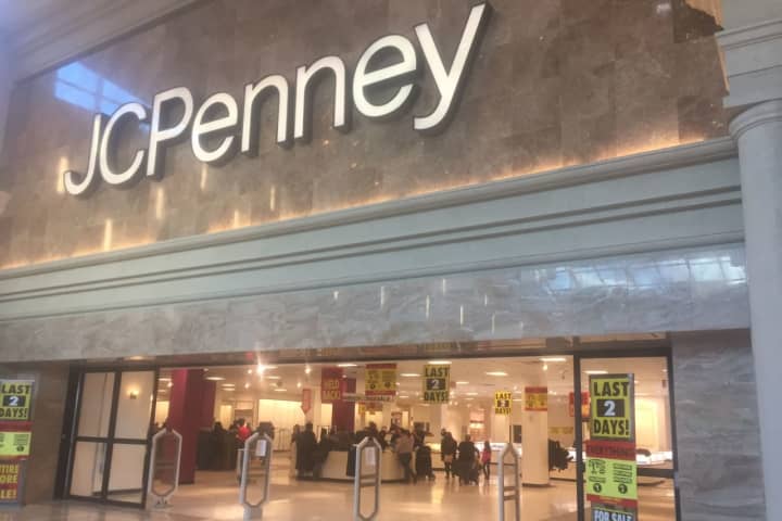 Last Look Inside Garden State Plaza J.C. Penney; Store Closing Saturday