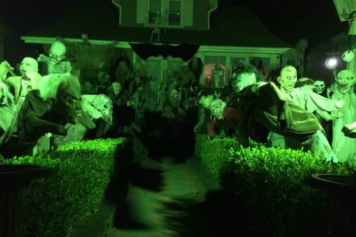 UPDATE: Owner Removed Hawthorne 'Zombie House' Display On His Own