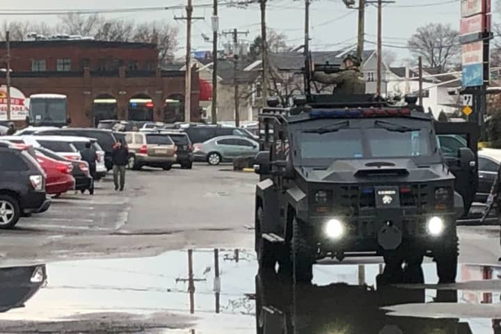 SWAT Team Searches For Suspect After Woman Is Stabbed At Little Ferry Hotel