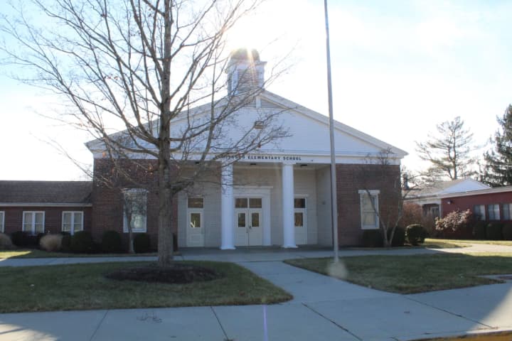 Lewisboro To Move Police, Court To Shuttered Elementary School