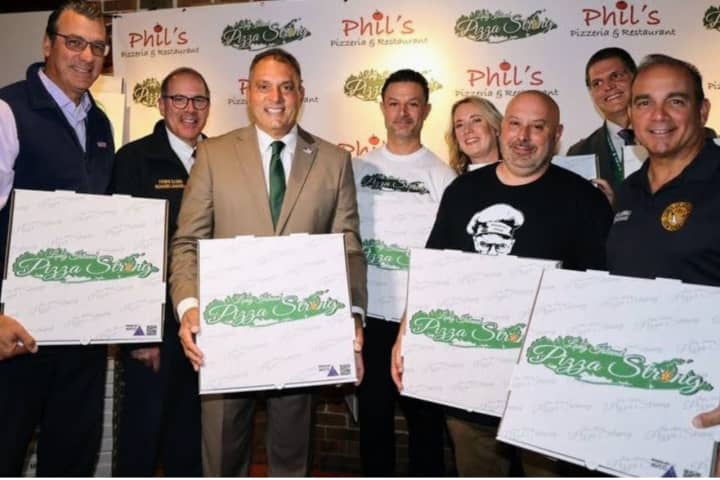 Long Island Pizzerias Raise $100K For High School Bus Crash Victims