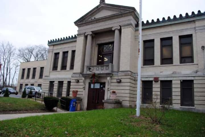 Mount Vernon Public Library Closes Two Days For Sanitizing
