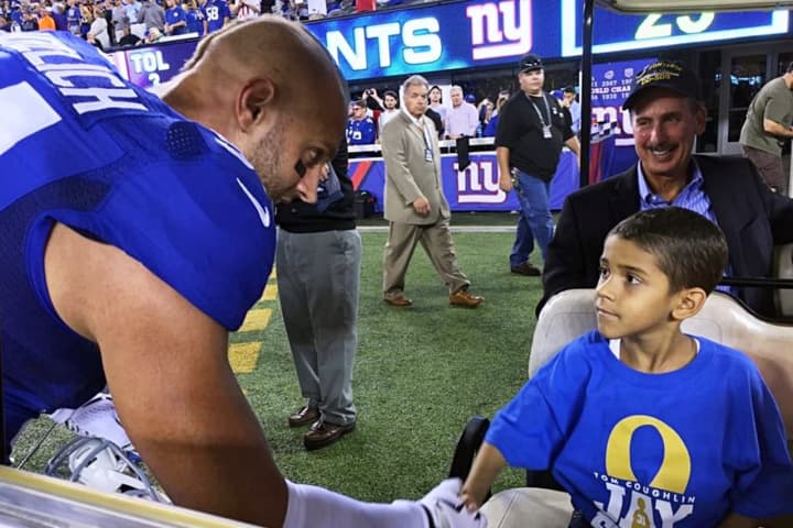 New York Giant Mark Herzlich Tackles Cancer In Clifton