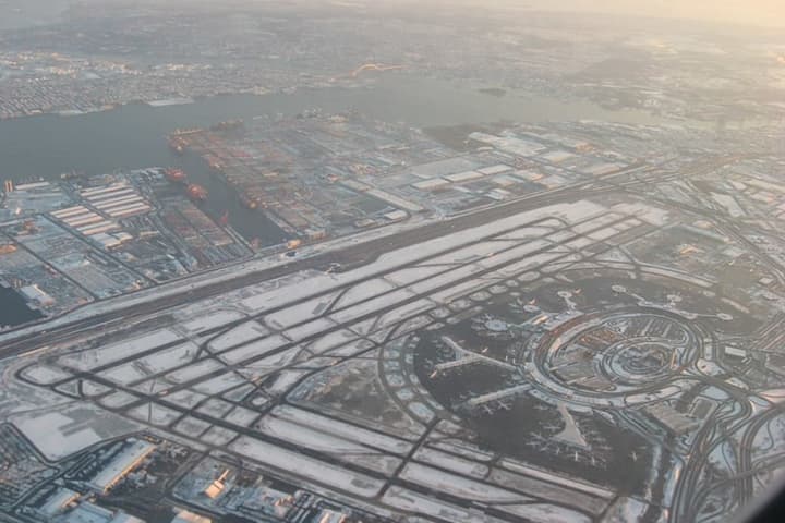 Ground Stop Issued For Newark Airport Following Earthquake
