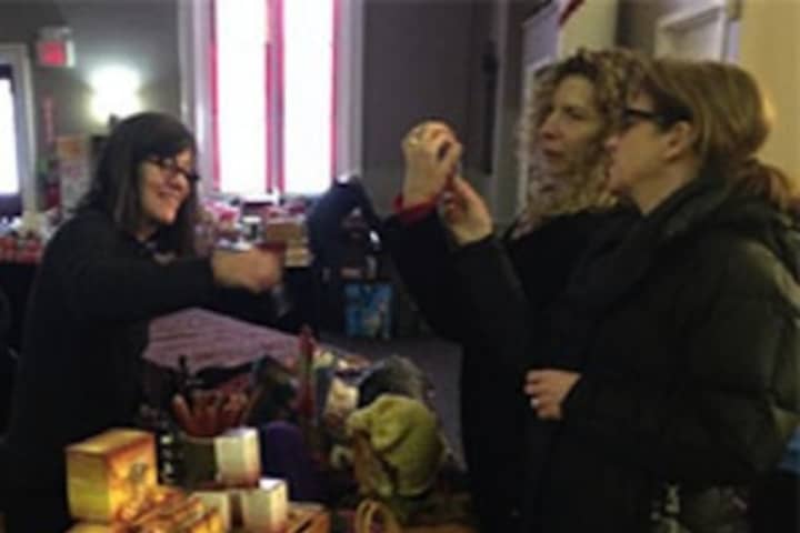 Purchase Holiday Crafts, Clothing, Jewelry At Nyack Indoor Street Fair