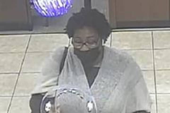 Police Search For Woman Accused Of Using Stolen Card To Withdraw $12K On LI