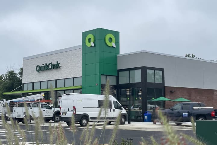 QuickChek Opens New East Hanover Location
