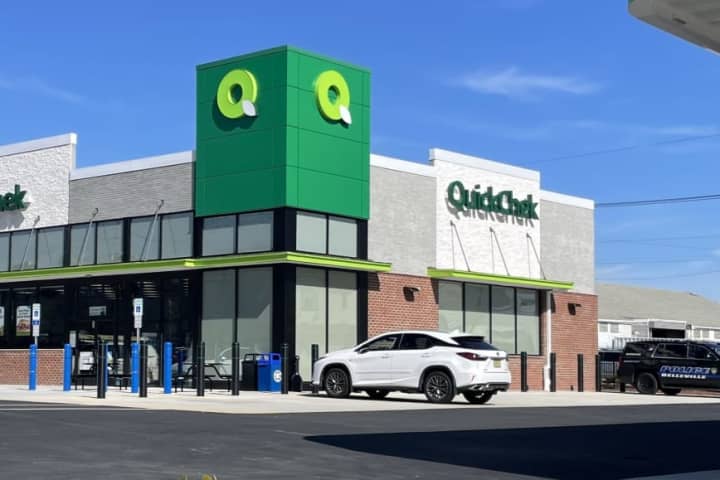 New NJ QuickChek Features No-Fee ATMs, 12 Fueling Stations