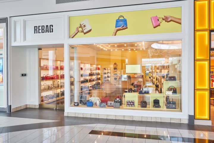 Luxury Handbag Retailer Opens New Long Island Location
