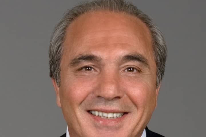 Saddle River Billionaire Makes Forbes 400 List Of 'Richest In America' Again