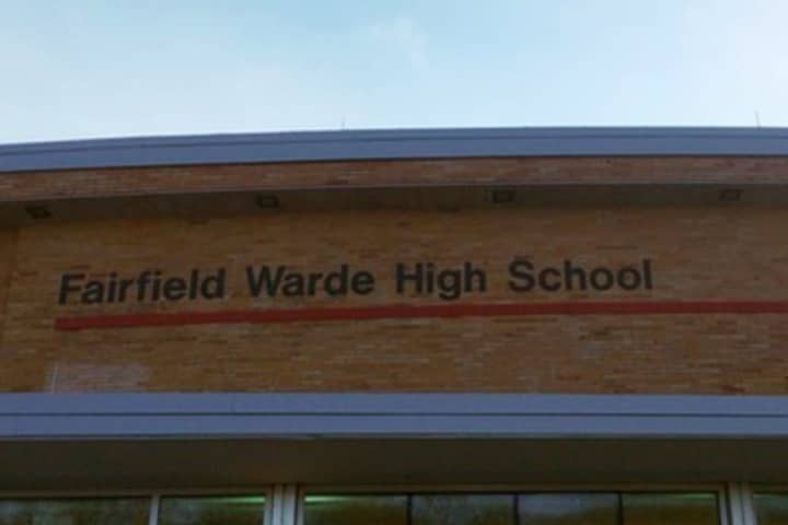 Bomb Threat Closes Fairfield Warde High School