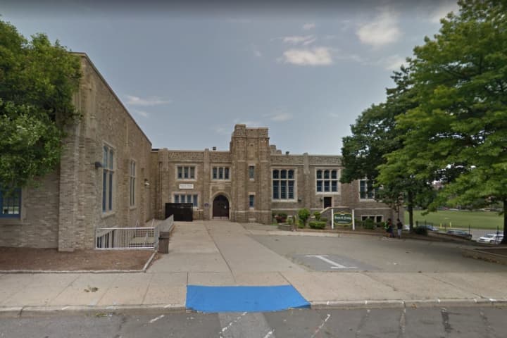 Police Investigate Early Morning School Break-In In Westchester