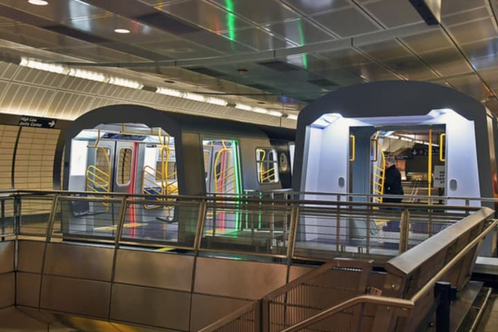 10-Point Plan To 'Transform' MTA Unveiled By Cuomo, de Blasio