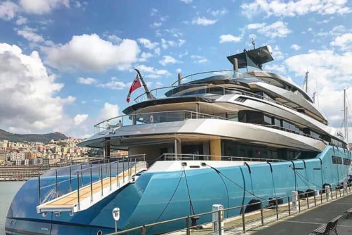 This British Billionaire Just Parked His Superyacht In Fort Lee