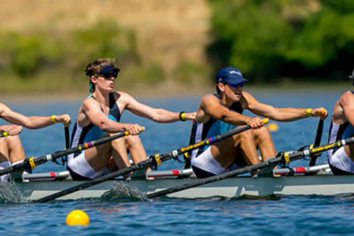 Rowers From Fairfield Get National Attention