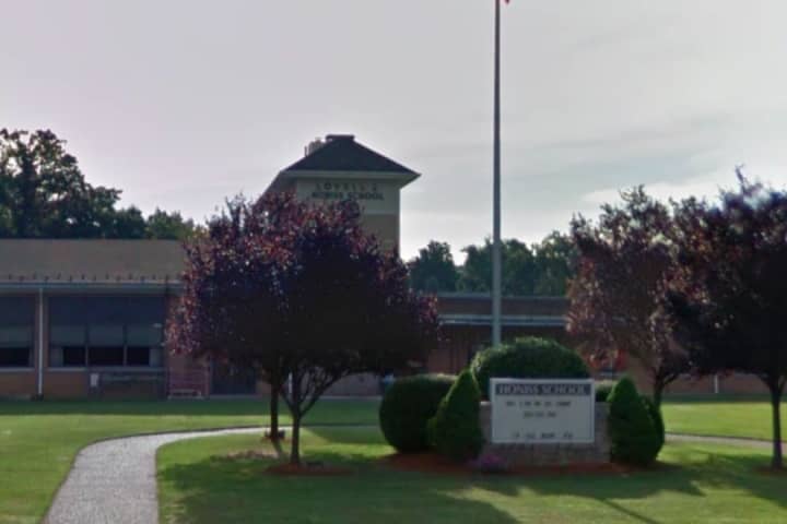 Dumont School Officials Vow To Monitor Ongoing Mold Problem