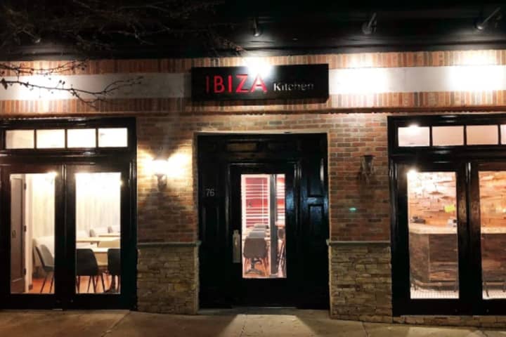 Popular Danbury Eatery Debuts With New Locale In Chappaqua