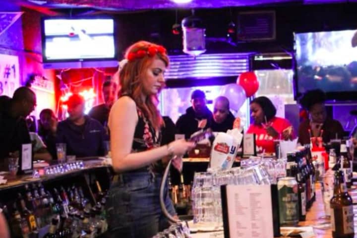 RANKING: These North Jersey Dive Bars Are Best In State