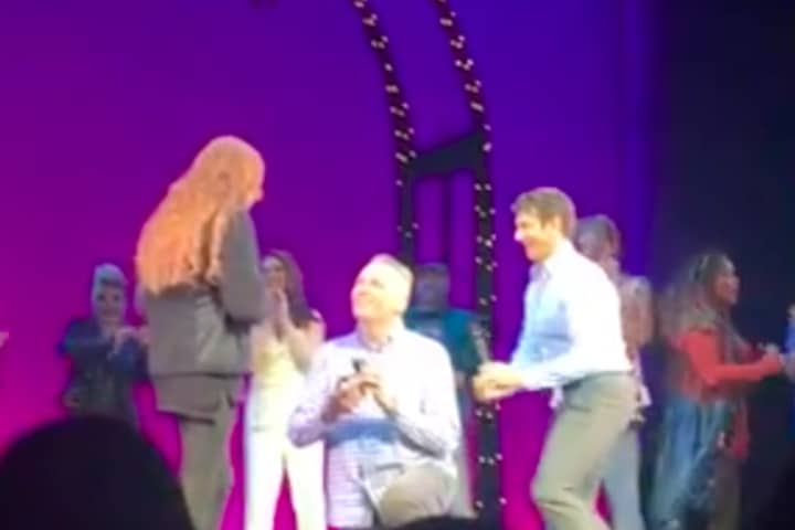 SHE SAID YES: Watch Oakland Police Officer's Onstage 'Pretty Woman' Proposal