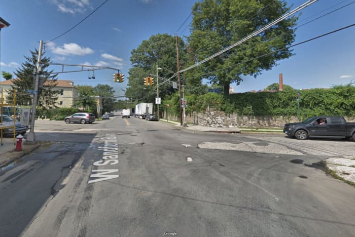 Officer Injured In Stolen BMW Chase In Mount Vernon